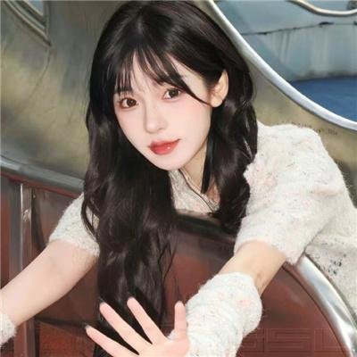 香闺春暖
